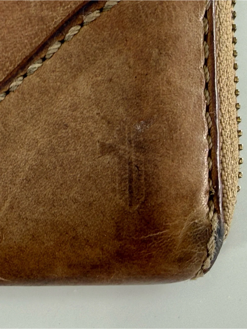 Frye Zipper Accordion Wallet